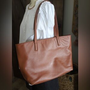 Quince leather tote bag